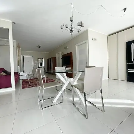 Oxhome Modern Apartment
